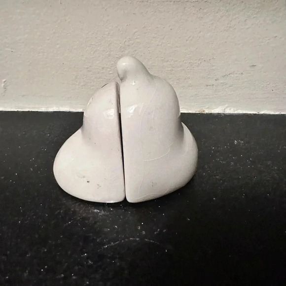 Halloween Salt and Pepper Shakers - Picture 6 of 6